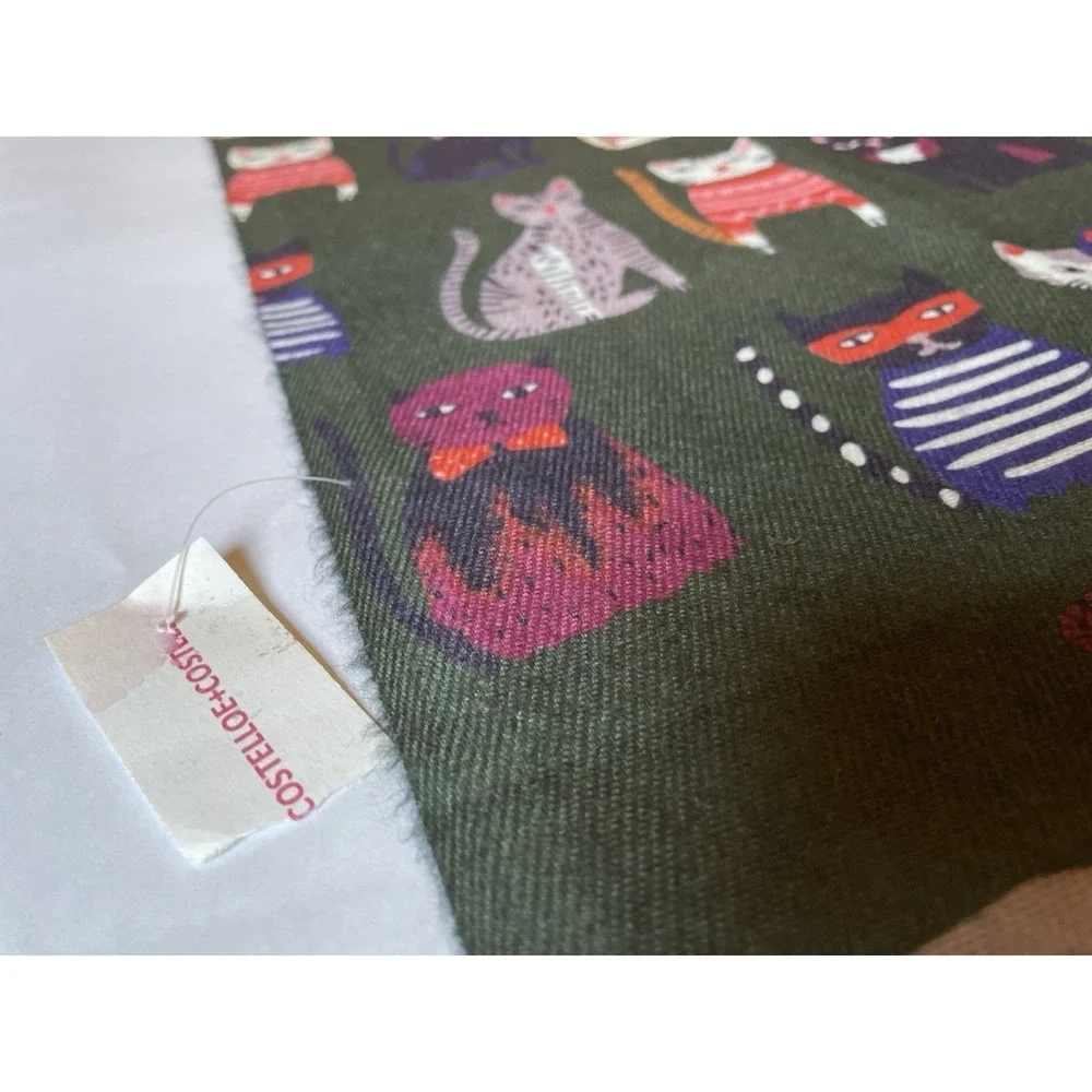Women's Super Soft Cat Print 100% Viscose Scarf. 72" X 27.5" - Picture 6 of 10